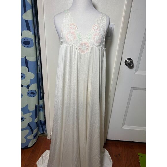 Shadowline VTG Slip Dress Nightgown White Bridal Feminine Lace Mumu Sz Large - Picture 2 of 8
